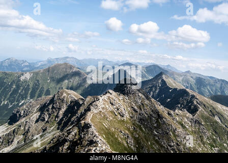 Tatra Panorama von Hruba kopa Peak auf rohace Berg Gruppe in der Westlichen Tatra in der Slowakei Stockfoto