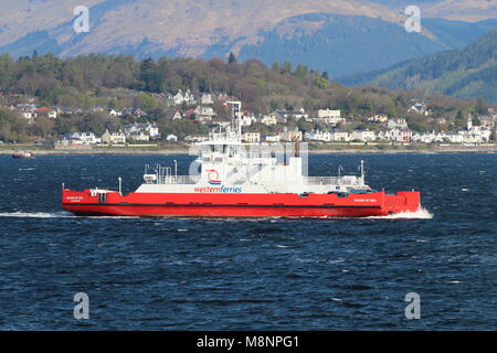 Die Auto- und Passagierfähre MV Sound von Seil, betrieben durch Western Ferries auf den Firth of Clyde, zwischen Gourock und Dunoon. Stockfoto