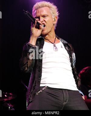 Billy Idol führt in Atlanta die Wohnung des am 19. April 2005. RTMcKay/MediaPunch, Stockfoto