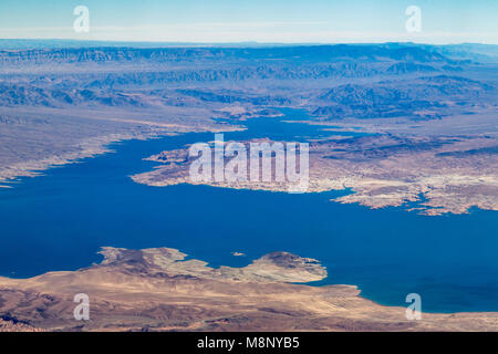 Lake Mead auf dem Colorado River, ca. 24 km vom Las Vegas Strip, südöstlich der Stadt Las Vegas, Nevada, in den Staaten Nevada und Arizona Stockfoto