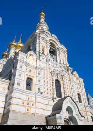 Jalta, Russland - November 13, 2015: Detail der Kathedrale von St. Alexander Nevsky Kathedrale in der Stadt Jalta, Krim Stockfoto