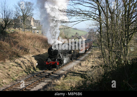 Krieg Abteilung Dampflok Reihe 90733 Blätter Oakworth, Keighley und Worth Valley Railway, West Yorkshire, UK - Februar 2008 Stockfoto