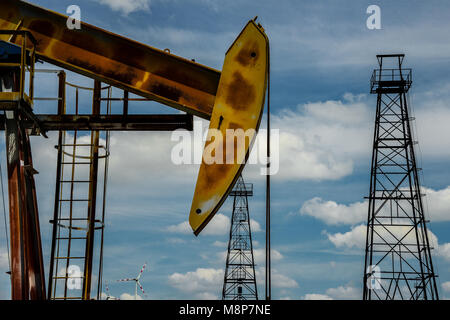Ölförderanlage im Weinviertel Stockfoto