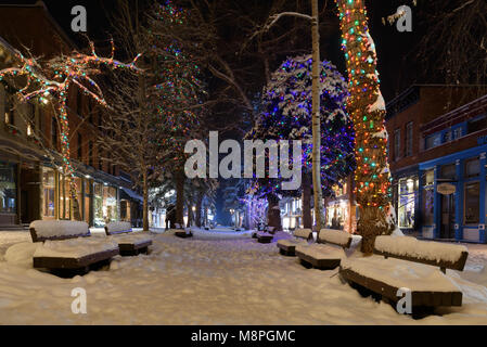 Winter Night in Aspen, Colorado Stockfoto