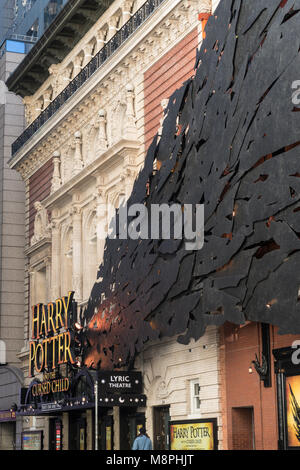 "Harry Potter und die Verfluchten Kind' Festzelt an der Lyric Theatre in Times Square, New York City, USA Stockfoto