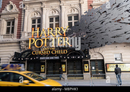 "Harry Potter und die Verfluchten Kind' Festzelt an der Lyric Theatre in Times Square, New York City, USA Stockfoto