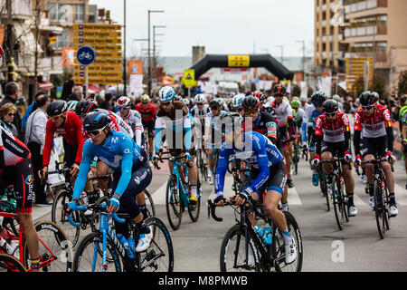 Calella, Spanien. 19. März, 2018. Start der Radsport: 98th Volta Ciclista a Catalunya 2018/Stufe 1 - Calella Calella von 152,3 km während der Tour von Catalunya, März 19 2018 in Calella, Spanien. Credit: CORDON PRESSE/Alamy leben Nachrichten Stockfoto