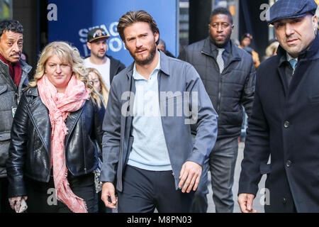 New York, USA. 19. März, 2018. Amerikanischer Schauspieler Scott Eastwood gesehen wird, so dass eine Fernsehsendung in Manhattan in New York City in den Vereinigten Staaten am Montag. (Foto: VANESSA CARVALHO/BRASILIEN FOTO PRESSE) Credit: Brasilien Foto Presse/Alamy leben Nachrichten Stockfoto