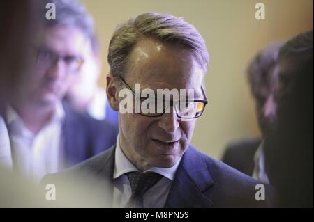 Buenos Aires, Buenos Aires, Argentinien. 19 Mär, 2018. Präsident der Deutschen Bundesbank Jens Weidmann spricht mit der Presse während der G20-Treffen der Finanzminister und Zentralbankpräsidenten. Credit: Patricio Murphy/ZUMA Draht/Alamy leben Nachrichten Stockfoto