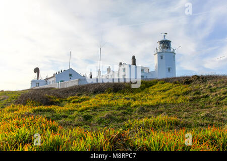 Die Eidechse Leuchtturm gebaut, im Jahre 1751, ist ein Leuchtturm am Lizard Point auf der Lizard Halbinsel, Cornwall, South West England, Großbritannien Stockfoto