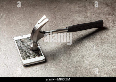 Smartphone mit gebrochenen Bildschirm Stockfoto
