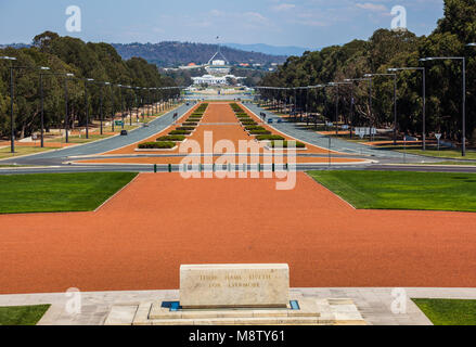 ANZAC Parade gesehen von Australian War Memorial, Canberra, Australien Stockfoto
