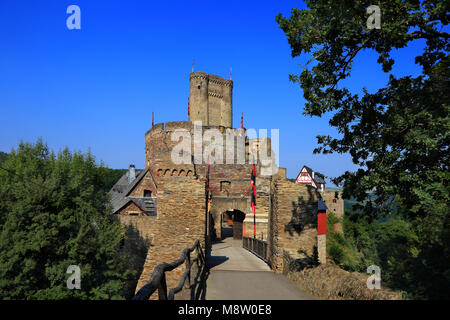 Schloss Ehrenburg, Brodenbach, Kreis Mayen-Koblenz, Rheinland-Pfalz, Deutschland, Europa. Stockfoto