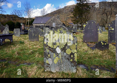 St. Julitta Kirche, in der Nähe von Capel Curig, der kleinste der alten Kirchen von Snowdonia. es wurde gebaut, wahrscheinlich aus den späten 15. oder frühen 16. Jahrhundert. Stockfoto