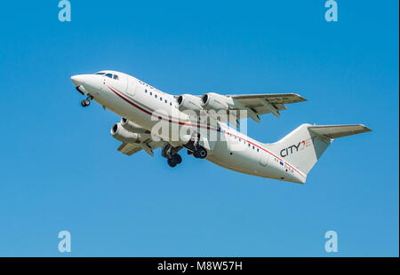 Verschiedene Flugzeuge Frachter und Kommerzielle.. Stockfoto