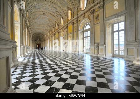 Die Große Galerie in der Reggia di Venaria Reale als Weltkulturerbe durch die UNESCO monumentalen Königspalast Venaria Italien ca. März 2014 Stockfoto