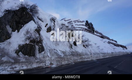 Arlbergpass zwischen Stuben und St. Anton im Winter Stockfoto