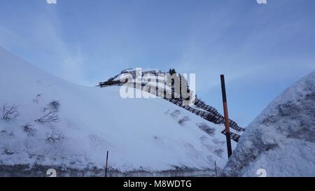 Arlbergpass zwischen Stuben und St. Anton im Winter Stockfoto
