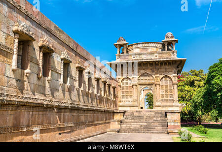 Jami Masjid, eine wichtige touristische Attraktion im Archäologischen Park Champaner-Pavagadh - Unionsstaat Gujarat in Indien Stockfoto