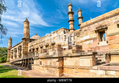 Jami Masjid, eine wichtige touristische Attraktion im Archäologischen Park Champaner-Pavagadh - Unionsstaat Gujarat in Indien Stockfoto