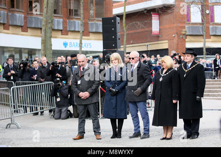 Warrington, Großbritannien. 20 Mär, 2018. 25. Jahrestag Gedenktag der Bombenanschlag der IRA die Jonathan Ball und Tim Parry in Warrington, 20. März 2018 (C) Barbara Cook/Alamy Leben Nachrichten getötet Stockfoto