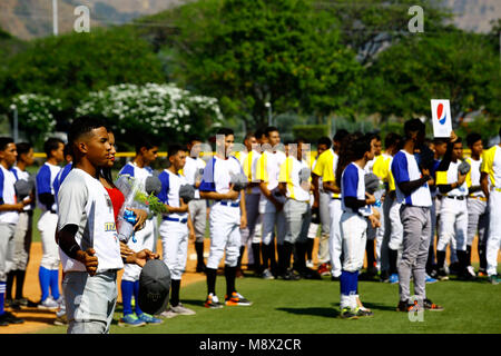 San Joaquin, Carabobo, Venezuela. 20 Mär, 2018. März 20, 2018. Empresas Polar setzt die Wiederbelebung Baseball in Innier Städte (RBI) Programm für 9 Jahre zu tun. Sie haben in ihrer mehr als 40 Athleten in der nationalen und internationalen professionellen Baseball Organisationen entfernt. In dieser neunten Ausgabe 120 junge Spieler Streit 15 Plätze für die Zertifizierung als anoters IiI mit der Billigung der Venezolanischen Liga der professionellen Baseball (LVBP) in den parallelen Liga und venezolanischen Liga der Perspektiven, sowie 15 Plätze für die Zertifizierung als Schiedsrichter im Bündnis mit Stockfoto