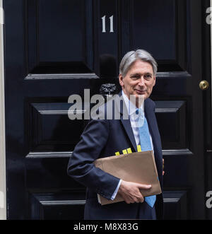 London, 21. März 2018, den Kanzler, Philip Hammond, Blätter 11 Downing Street für Premierminister Fragestunde Credit Ian Davidson/Alamy leben Nachrichten Stockfoto