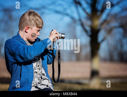 Amish auf der schneebedeckten Straße in Ontario Stockfoto