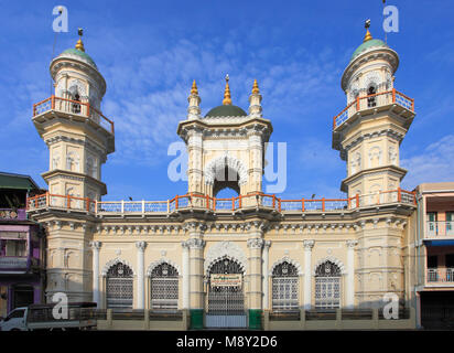 Myanmar, Mon, Mawlamyine, Jamae Surtee sunnitische Moschee, Moschee, Stockfoto