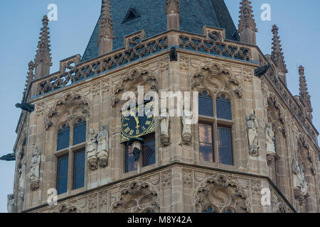 Zahlen im historischen Rathaus zu Köln, Deutschland Stockfoto