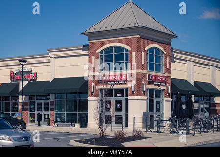 Lancaster, PA, USA - 15. März 2018: Außen Chipotle Mexican Grill Restaurant, eine amerikanische Kette fast food in über 2000 Standorten dienen. Stockfoto