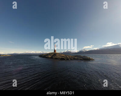 Ushuaia, Argentinien. Oktober 2, 2014. Leuchtturm Les Eclaireurs auf den Inseln Les Eclaireurs, die gerufen ist, seinen Namen, 5 Seemeilen östlich von Stockfoto