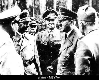 Hermann Göring, Heinrich Himmler, Adolf Hitler und Benito Mussolini in rastenburg nach dem Angriff, 1944 Stockfoto