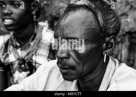 Hamar Stammesangehörigen Am Samstag Stammes- Markt in Dimeka, Omo Valley, Äthiopien Stockfoto