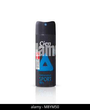 CHISINAU, REPUBLIK MOLDAU - Marth 20, 2018: CIEN Männer Deodorant, Deodorant Spray Sport, Hersteller Deutschland. Studio shot, auf weißem Hintergrund. Stockfoto