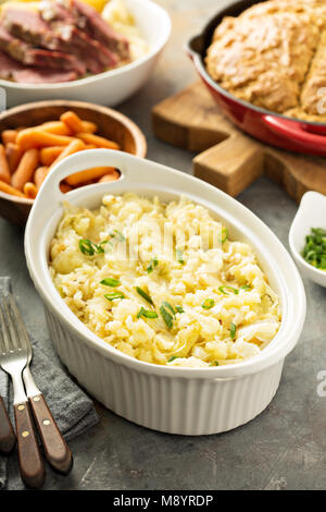 Colcannon, Kartoffeln und Kohl dish Stockfoto