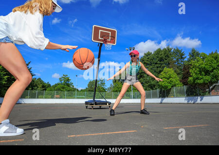 Dating mit einem jüngeren mädchen in der high school