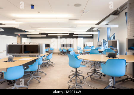 Ein Klassenzimmer im Bergeron Zentrum für Engineering Excellence an der York Universität Keele Campus in Toronto, Ontario, Kanada. Stockfoto