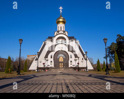 Sosnowy Bor, Russland - 11 April, 2016: Temple' Neopalimay kupina" in der Stadt Sosnowy Bor Stockfoto