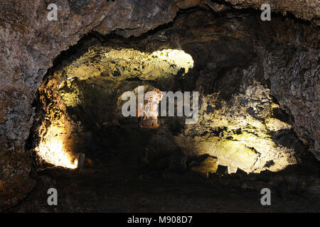 Gruta do Natal, eine vulkanische Grotte in Terceira, Azoren, Portugal Stockfoto