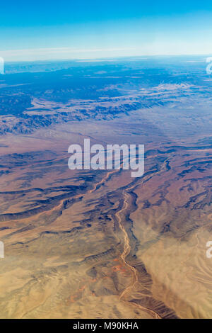 Blick von Virgin Atlantic auf dem Weg von Gatwick North Terminal zu Las Vegas Blick aus dem Fenster von 35.000 ft. Stockfoto