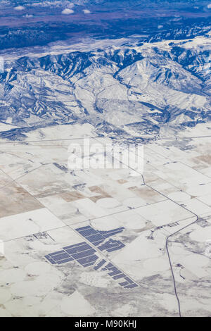 Blick von Virgin Atlantic auf dem Weg von Gatwick North Terminal zu Las Vegas Blick aus dem Fenster von 35.000 ft. Stockfoto