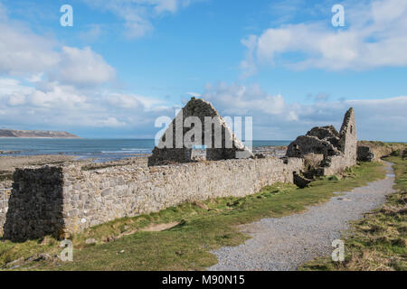 Die Ruinen der Salz Häuser in Port Eynon Gower Peninsula South Wales Stockfoto