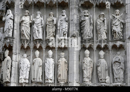 Kathedrale Notre-Dame, Rouen, Frankreich. Faade Statuen. Stockfoto