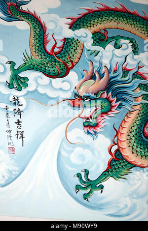 Hoi Tuong Te Nguoi Hoa buddhistischen chinesischen Tempel. Chinesische Drachen zu malen. Phu Quoc. Vietnam. Stockfoto