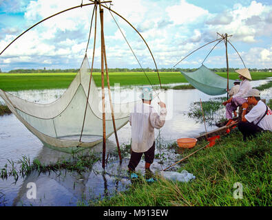 Angeln im ländlichen Vietnam Stockfoto