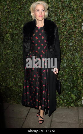 Charles Finch & Chanel Pre-BAFTAs Abendessen in Mark's Club, London Mit: Gillian Anderson Wo: London, Vereinigtes Königreich, wenn: 17 Feb 2018 Credit: WENN.com Stockfoto