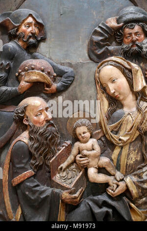 Museum Unterlinden. Bei der Bescherung. Die Anbetung des Jesuskindes durch die drei Weisen oder Heiligen drei Könige. Mehrfarbigem Holz. 16. Jahrhundert. Colmar. Frankreich. Stockfoto