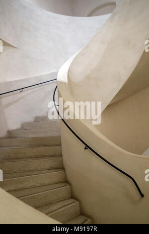 Museum Unterlinden. Wendeltreppe. Colmar. Frankreich. Stockfoto