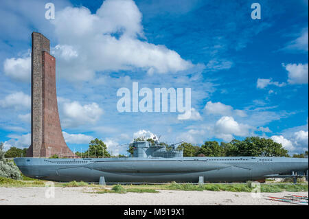 Marine-ehrenmal und U-Boot U 995, Laboe, Ostsee, Schleswig-Holstein, Deutschland, Europa Stockfoto